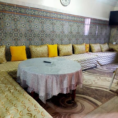 Appartement Relax Marrakech, شقة عائلية بمراكش متوفرة على غرفتين Buitenkant foto